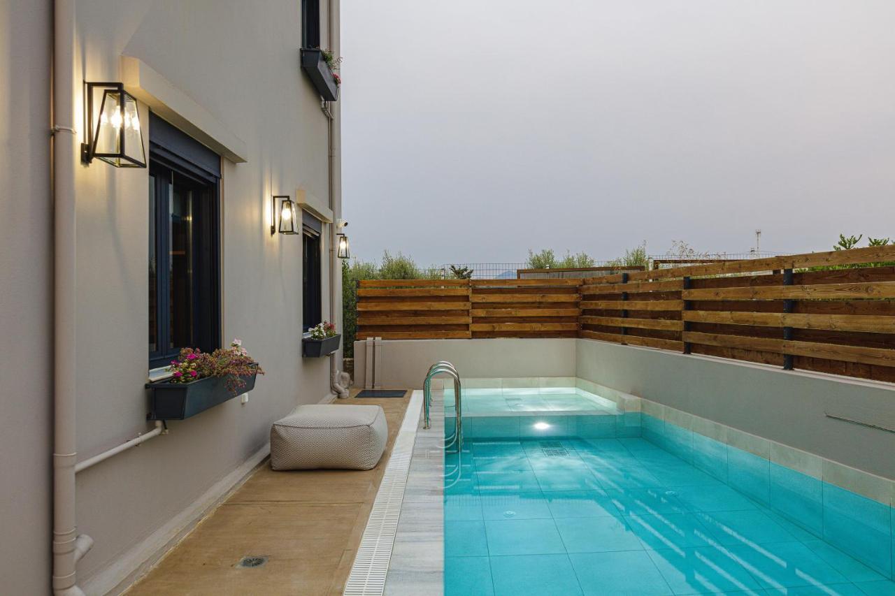 Villa Iron - Nefeli & Oniros