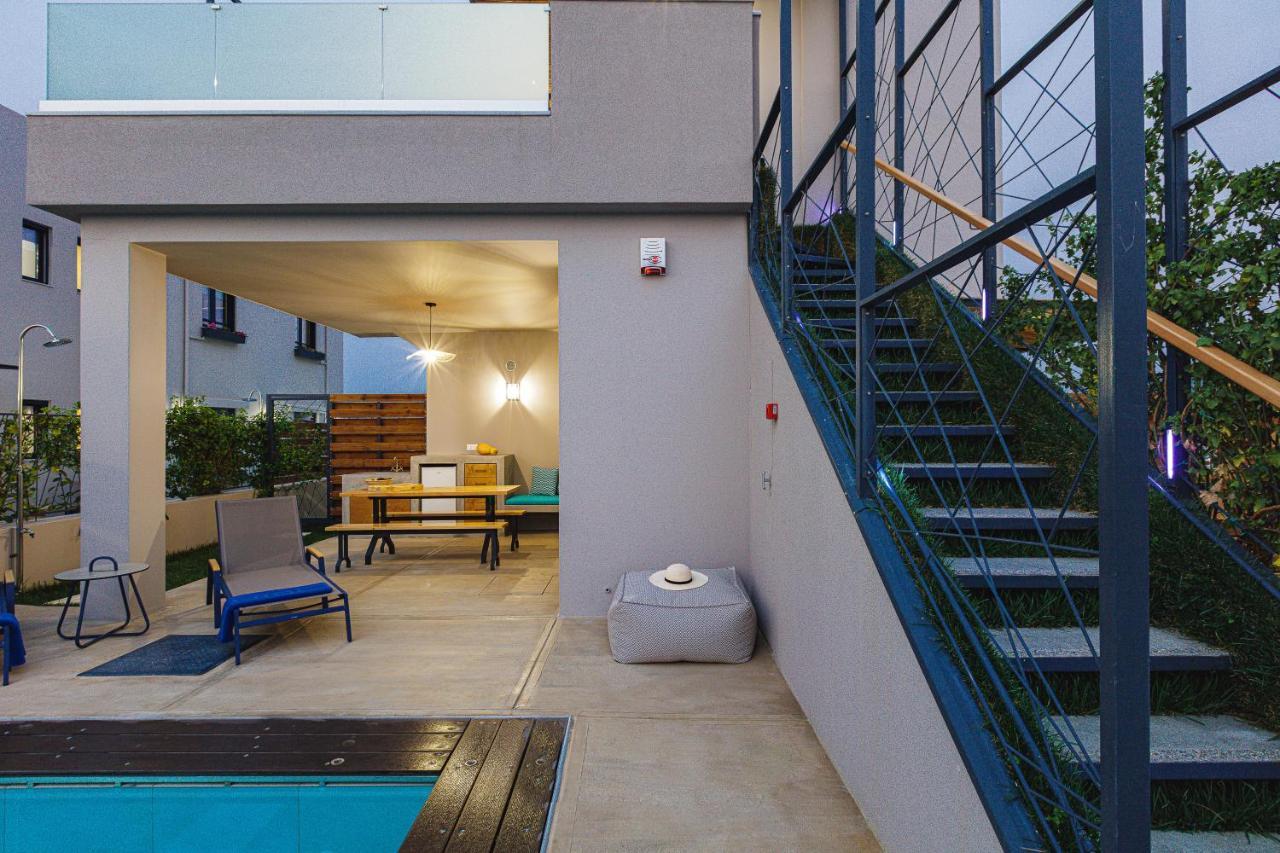 Iron - Nefeli & Oniros Villa